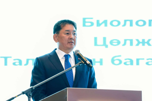 Биологийн олон янз байдал, уур амьсгалын өөрчлөлт, цөлжилттэй тэмцэх олон талт хэлэлцүүлэг эхэллээ